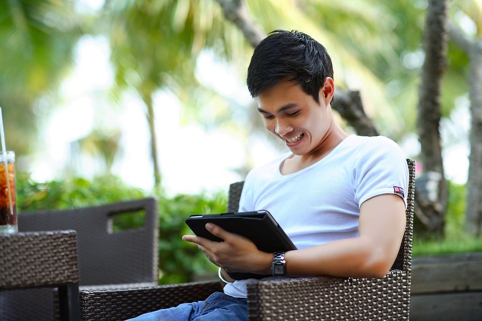 guy with tablet