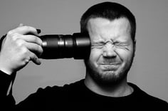 headshot-photography-tips-do-not-freeze